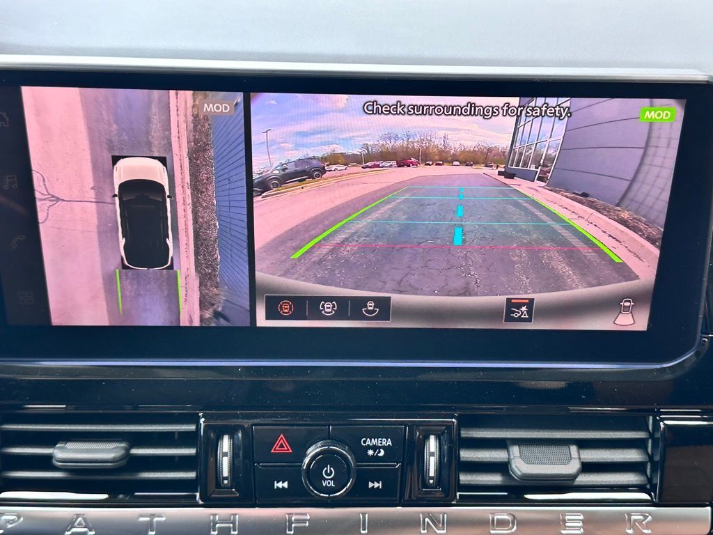 2026 Nissan Pathfinder Platinum W/ Captain Seat Package San Clemente CA