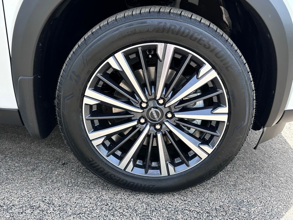 2026 Nissan Pathfinder Platinum W/ Captain Seat Package San Clemente CA