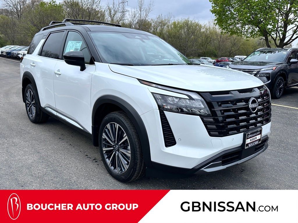 2026 Nissan Pathfinder Platinum W/ Captain Seat Package