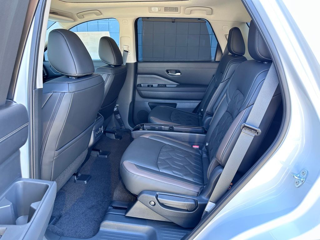 2026 Nissan Pathfinder Platinum W/ Captain Seat Package San Clemente CA