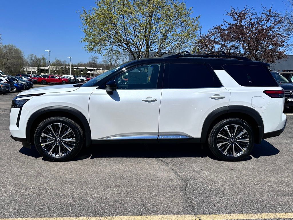 2026 Nissan Pathfinder Platinum W/ Captain Seat Package San Clemente CA