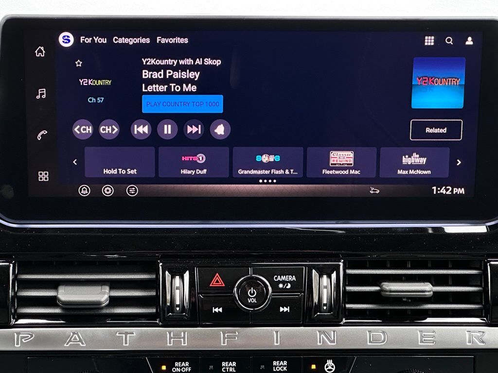 2026 Nissan Pathfinder Platinum W/ Captain Seat Package San Clemente CA