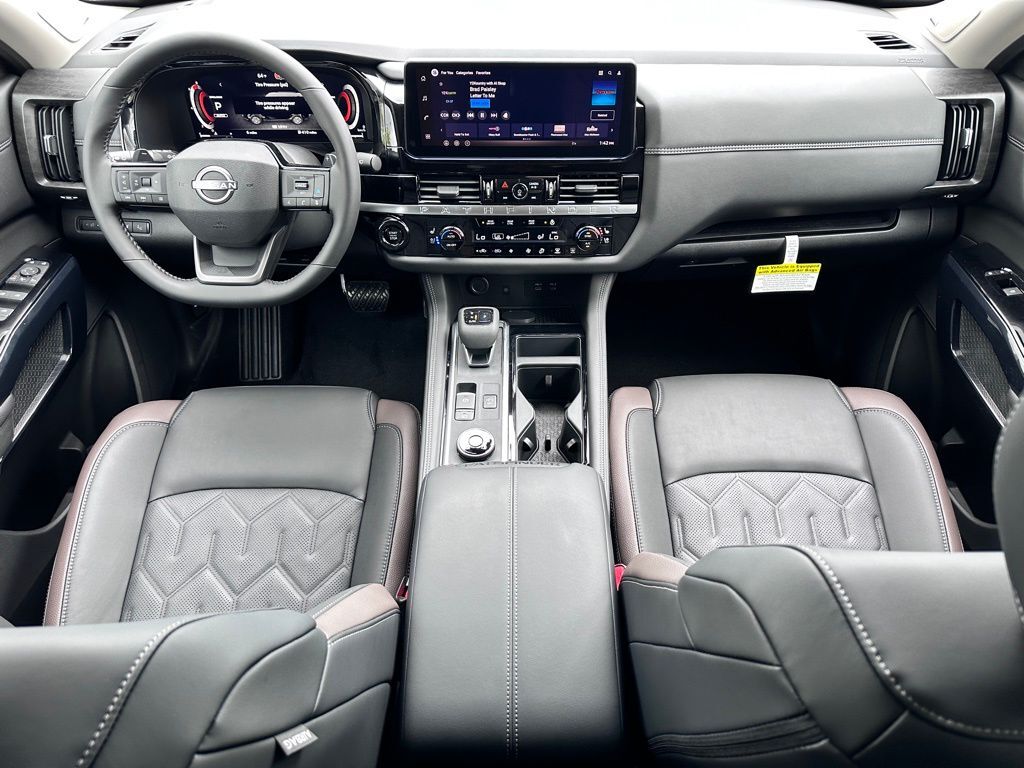 2026 Nissan Pathfinder Platinum W/ Captain Seat Package San Clemente CA