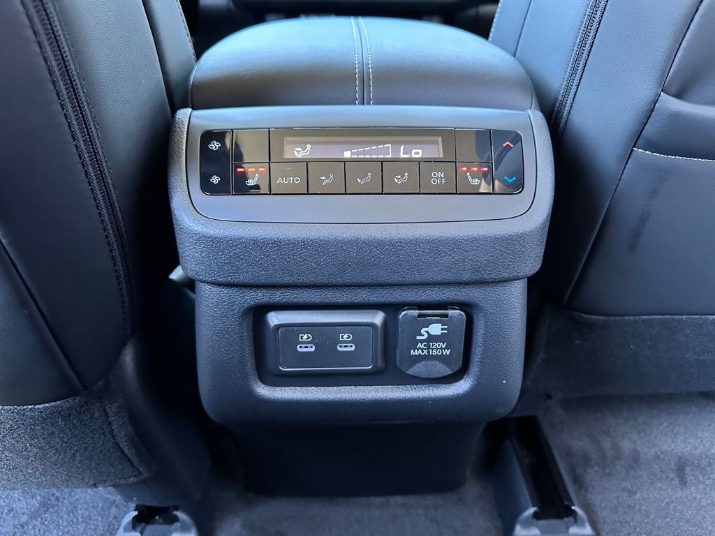 2026 Nissan Pathfinder Platinum W/ Captain Seat Package San Clemente CA