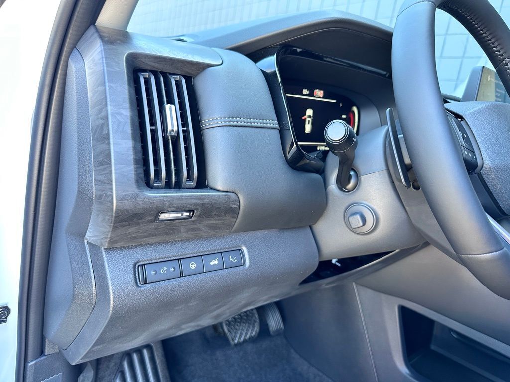 2026 Nissan Pathfinder Platinum W/ Captain Seat Package San Clemente CA