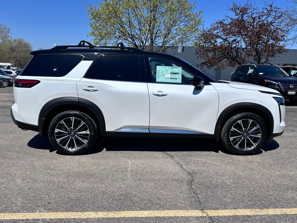 2026 Nissan Pathfinder Platinum W/ Captain Seat Package San Clemente CA