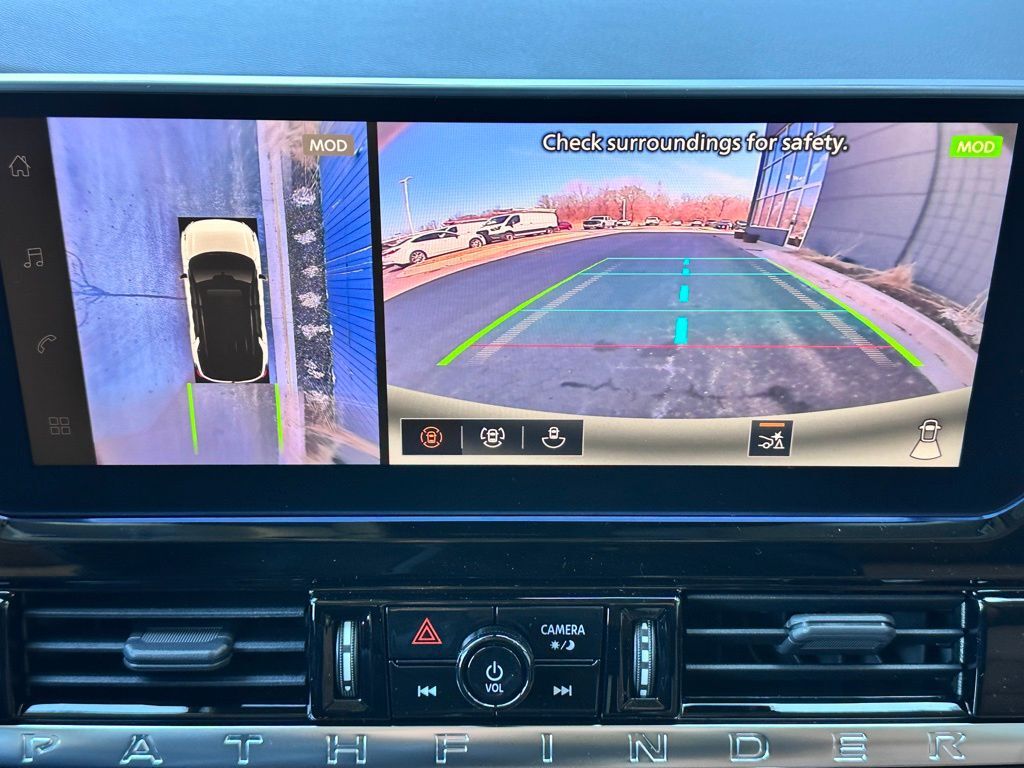 2026 Nissan Pathfinder Platinum W/ Captain Seat Package San Clemente CA