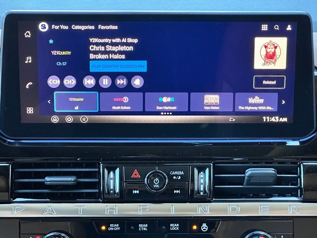 2026 Nissan Pathfinder Platinum W/ Captain Seat Package San Clemente CA