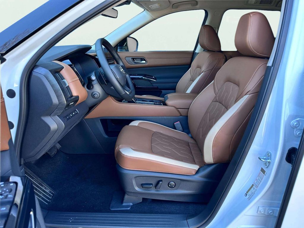 2026 Nissan Pathfinder Platinum W/ Captain Seat Package San Clemente CA