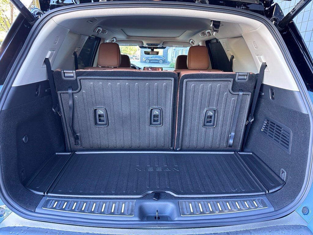 2026 Nissan Pathfinder Platinum W/ Captains Seat Pkg San Clemente CA