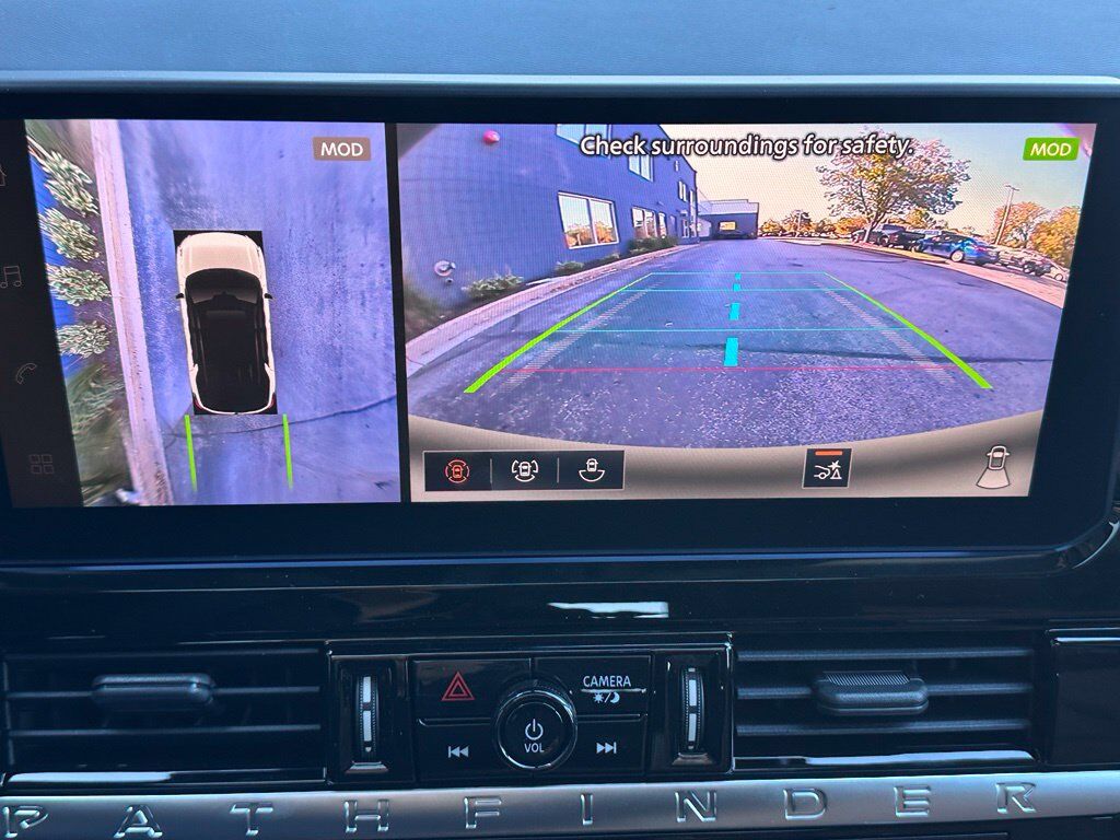 2026 Nissan Pathfinder Platinum W/ Captains Seat Pkg San Clemente CA