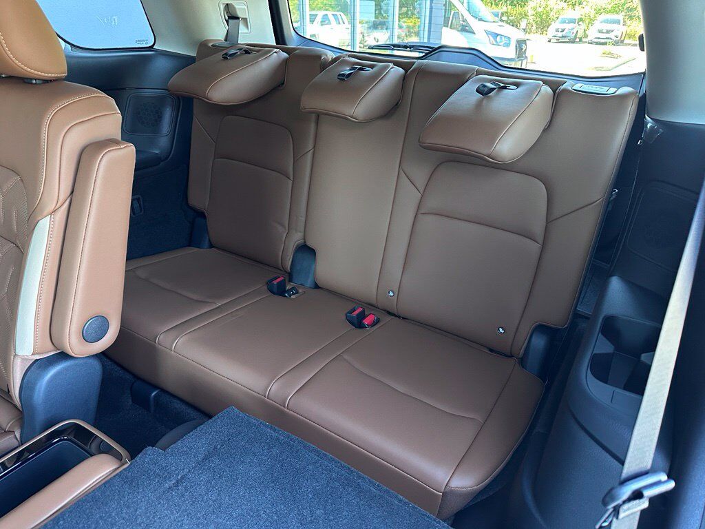2026 Nissan Pathfinder Platinum W/ Captains Seat Pkg San Clemente CA