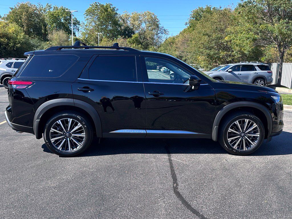 2026 Nissan Pathfinder Platinum W/ Captains Seat Pkg San Clemente CA