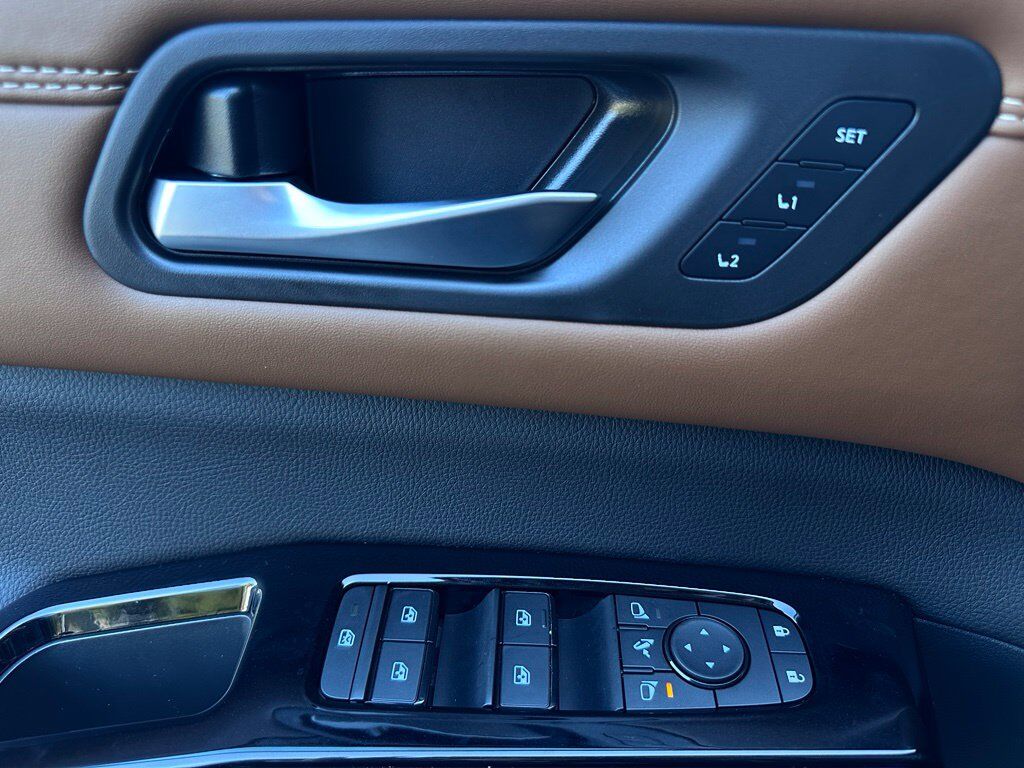 2026 Nissan Pathfinder Platinum W/ Captains Seat Pkg San Clemente CA