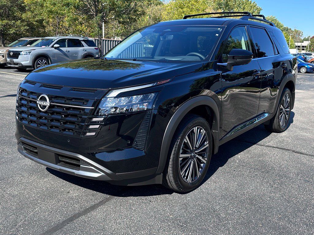 2026 Nissan Pathfinder Platinum W/ Captains Seat Pkg San Clemente CA