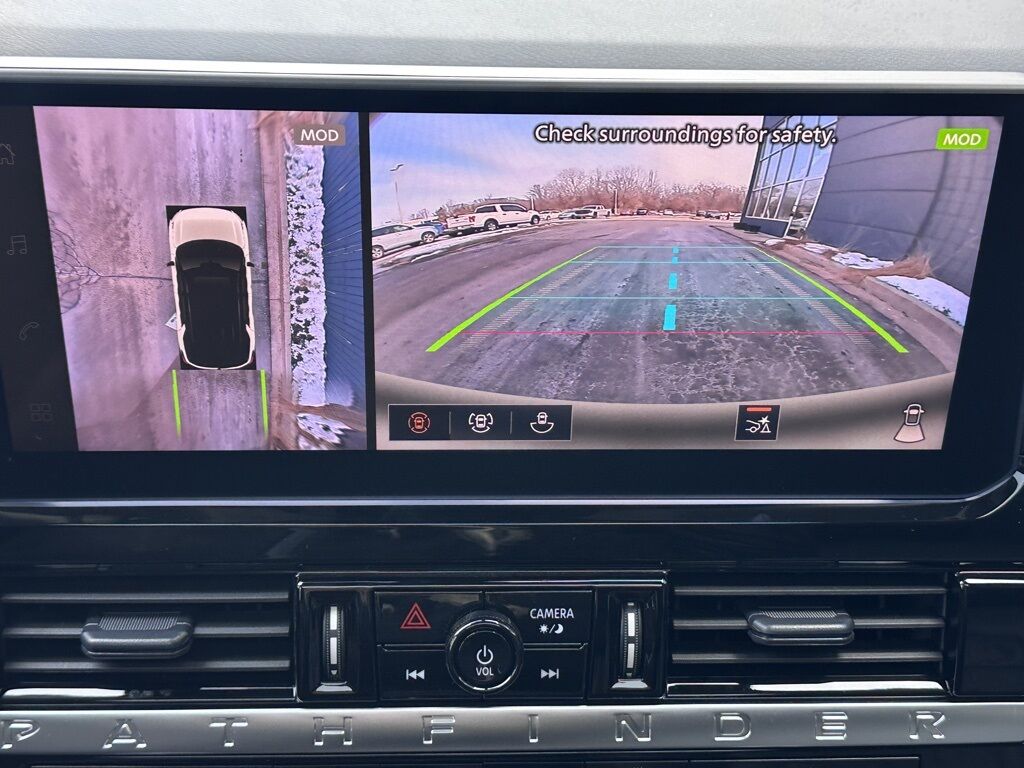 2026 Nissan Pathfinder Platinum w/Captain Chairs Pkg San Clemente CA