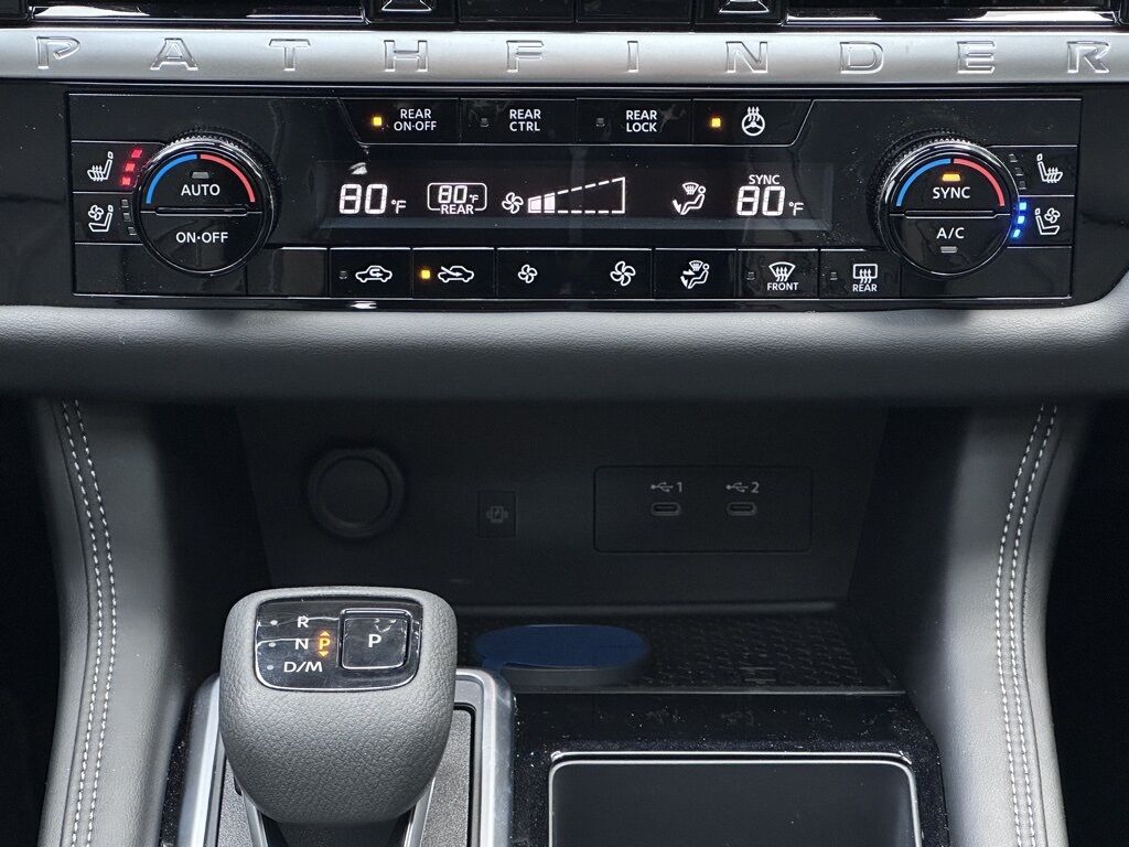 2026 Nissan Pathfinder Platinum w/Captain Chairs Pkg San Clemente CA