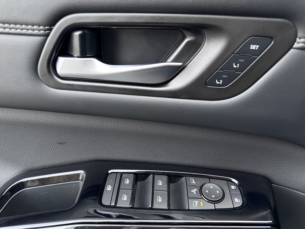 2026 Nissan Pathfinder Platinum w/Captain Chairs Pkg San Clemente CA