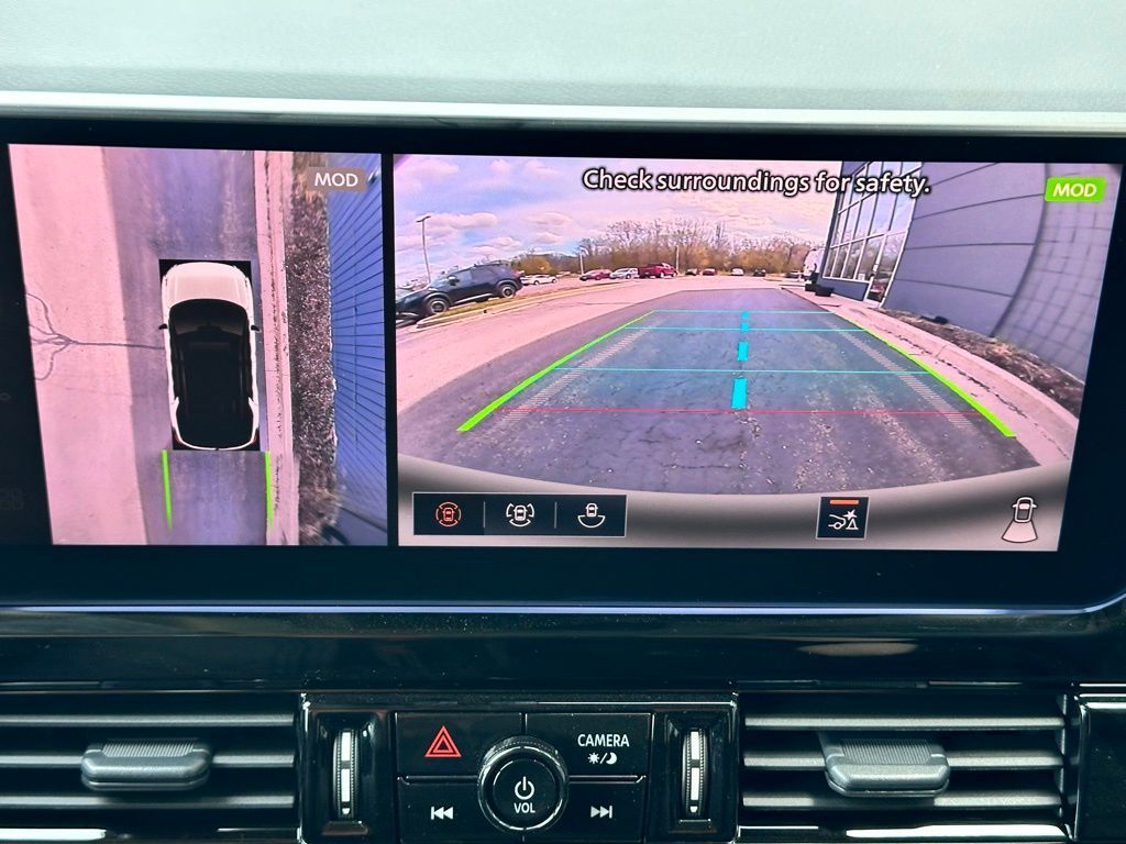 2026 Nissan Pathfinder Platinum w/Captain Chairs Pkg San Clemente CA