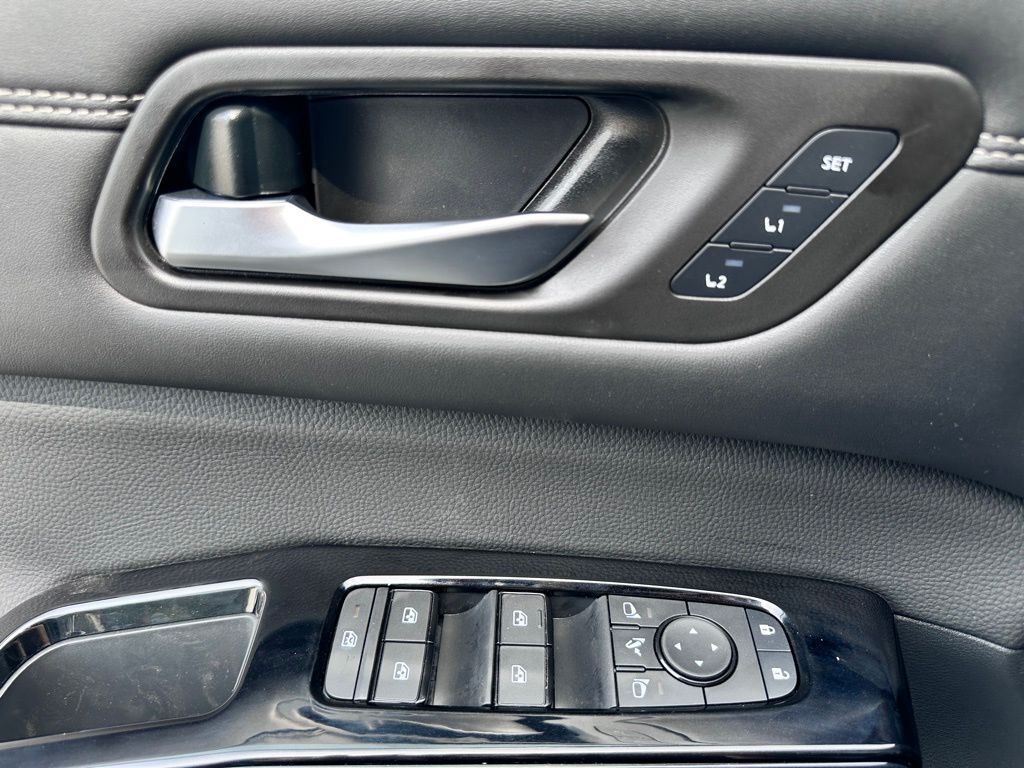 2026 Nissan Pathfinder Platinum w/Captain Chairs Pkg San Clemente CA