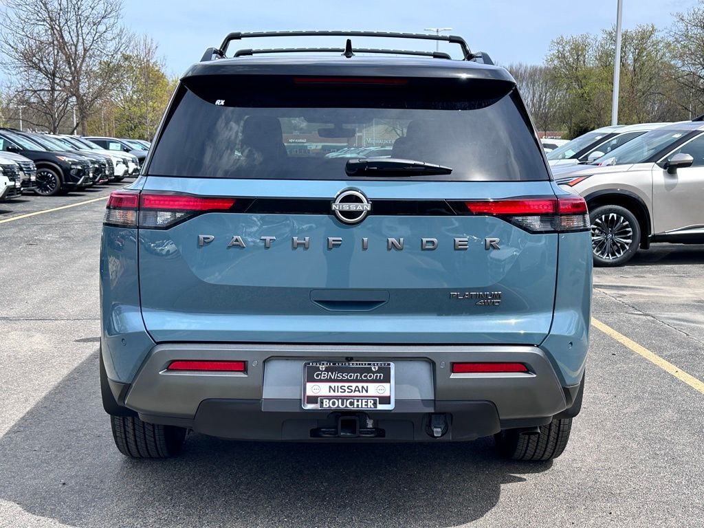 2026 Nissan Pathfinder Platinum w/Captain Chairs Pkg San Clemente CA