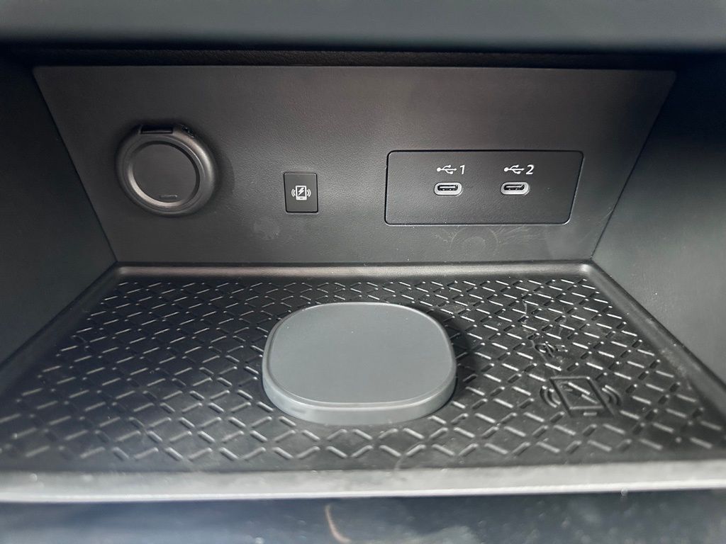 2026 Nissan Pathfinder Platinum w/Captain Chairs Pkg San Clemente CA