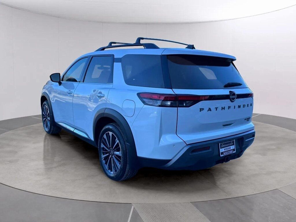 2026 Nissan Pathfinder Platinum w/Captain Chairs Pkg San Clemente CA