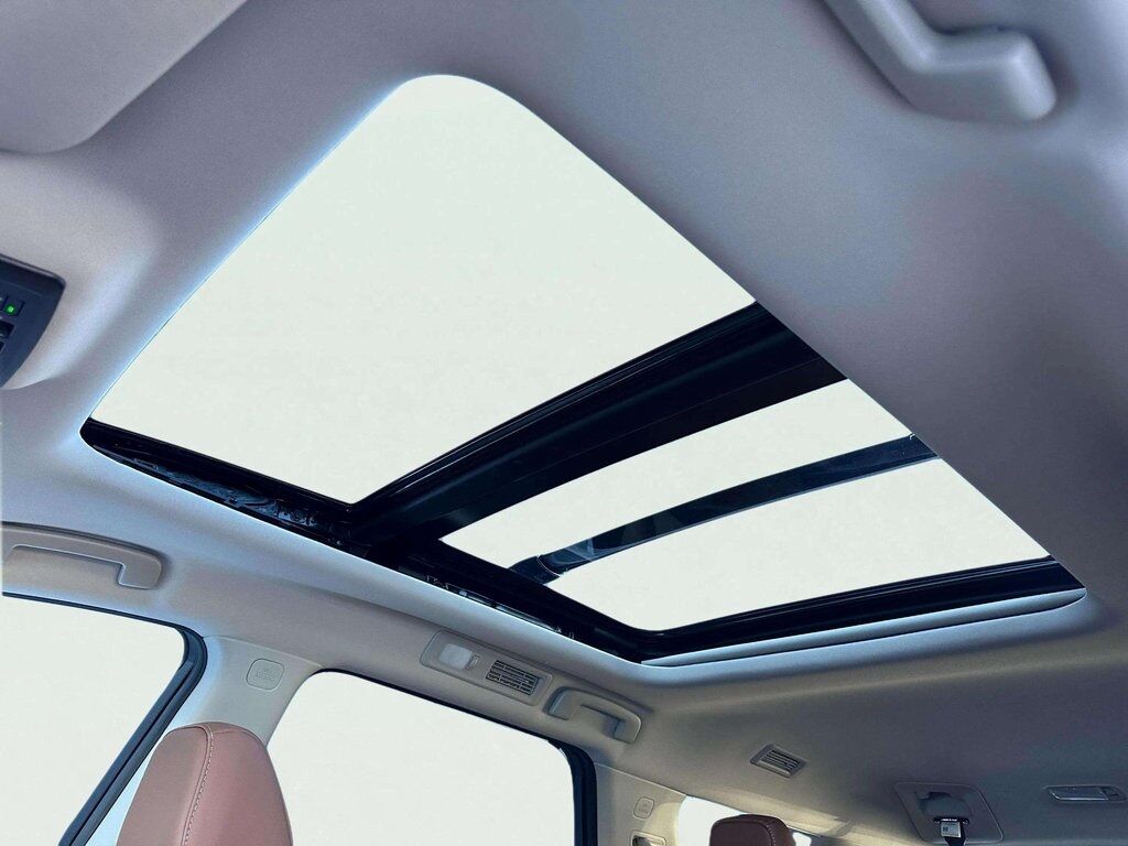 2026 Nissan Pathfinder Platinum w/Captain Chairs Pkg San Clemente CA