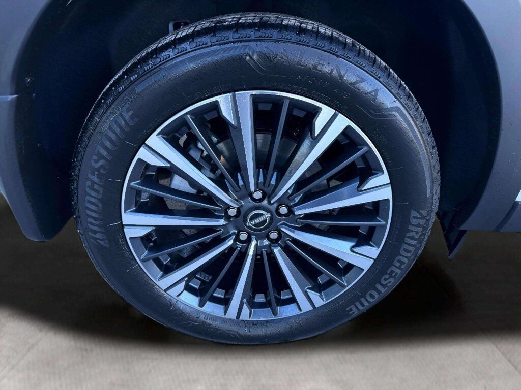 2026 Nissan Pathfinder Platinum w/Captain Chairs Pkg San Clemente CA