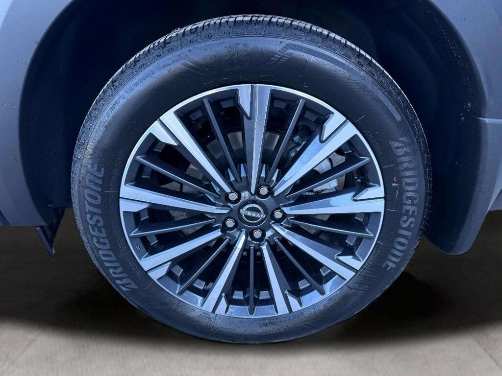 2026 Nissan Pathfinder Platinum w/Captain Chairs Pkg San Clemente CA