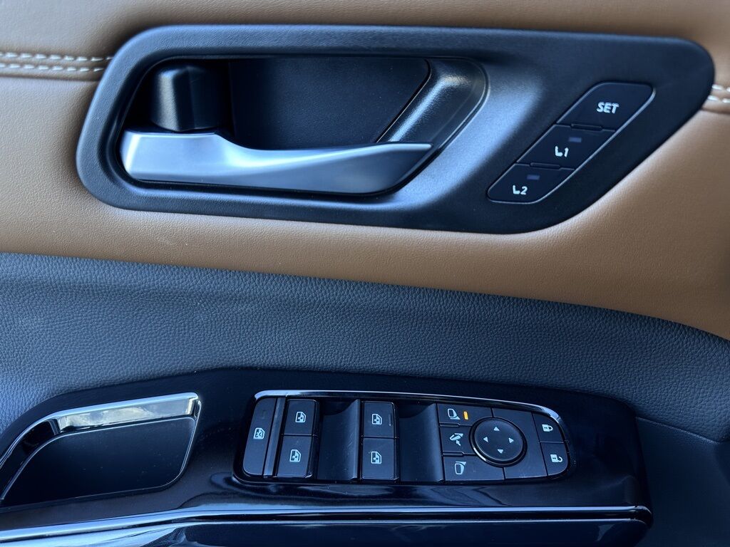 2026 Nissan Pathfinder Platinum w/Captain Chairs Pkg San Clemente CA