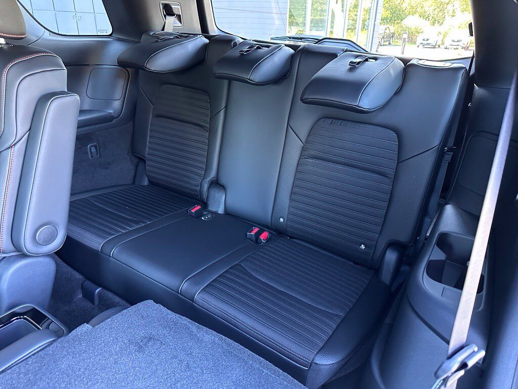 2026 Nissan Pathfinder Rock Creek W/ Captains Chairs Pkg San Clemente CA