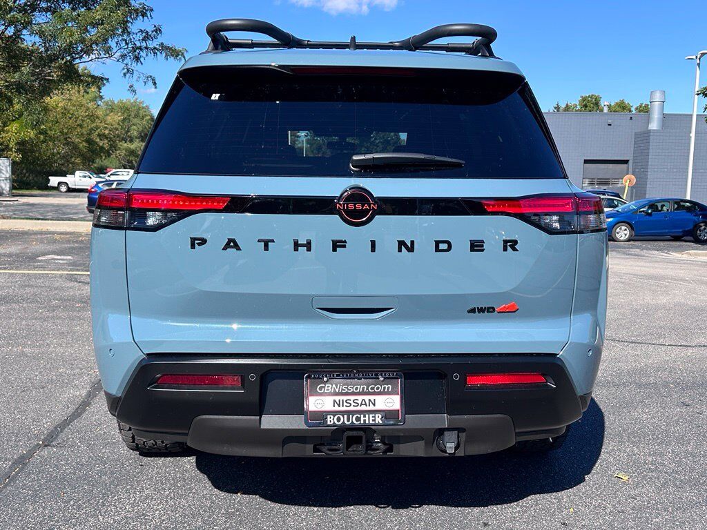 2026 Nissan Pathfinder Rock Creek W/ Captains Chairs Pkg San Clemente CA