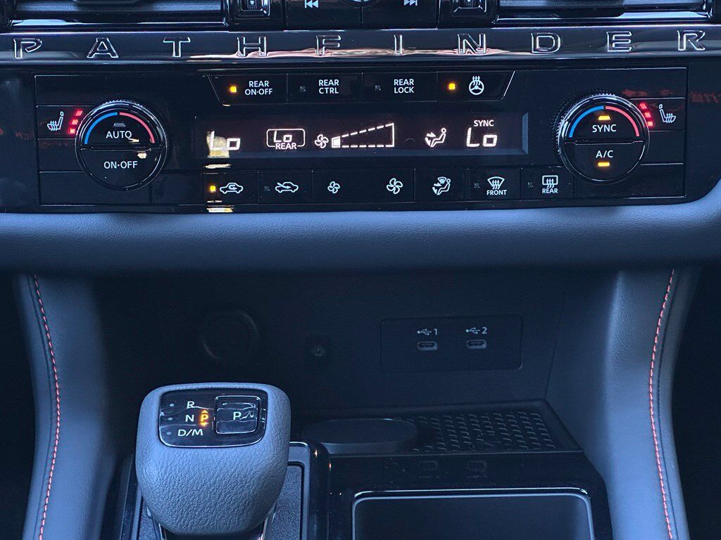 2026 Nissan Pathfinder Rock Creek W/ Captains Chairs Pkg San Clemente CA