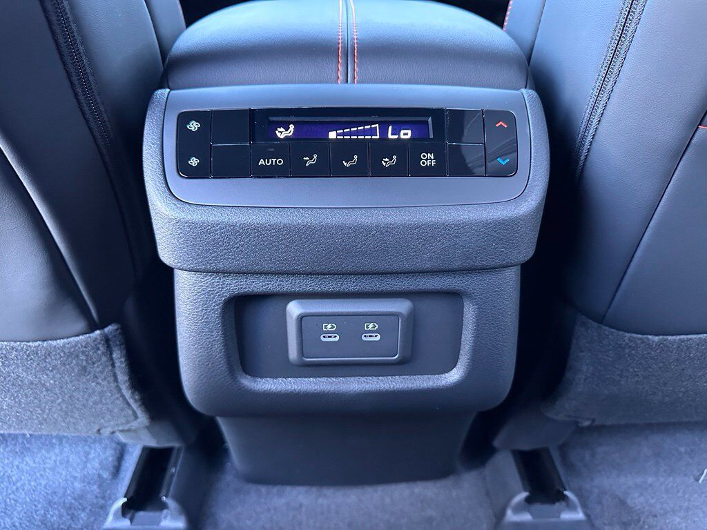 2026 Nissan Pathfinder Rock Creek W/ Captains Chairs Pkg San Clemente CA