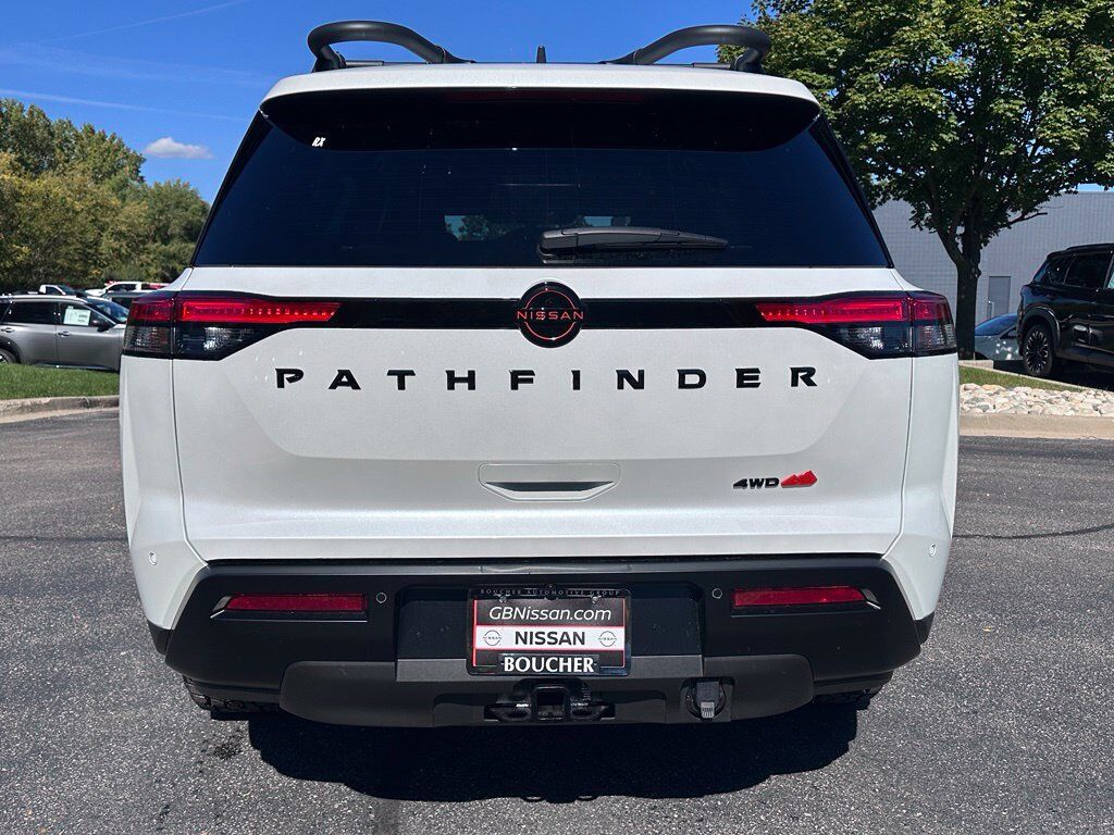 2026 Nissan Pathfinder Rock Creek W/ Captains Chairs Pkg San Clemente CA