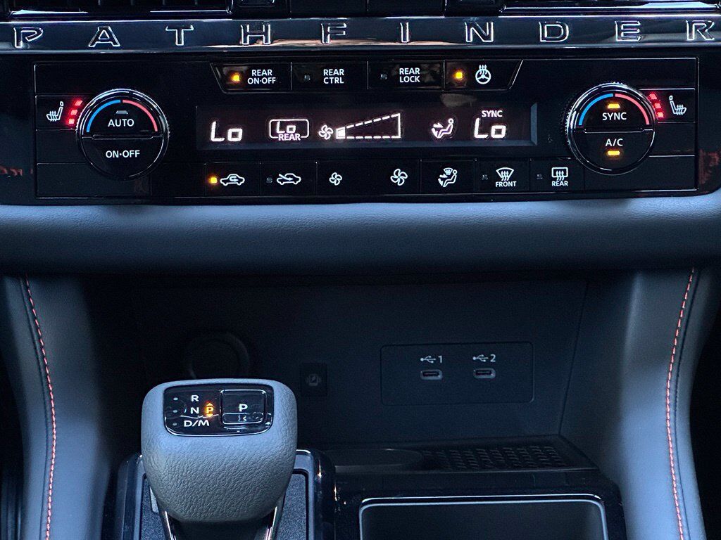 2026 Nissan Pathfinder Rock Creek W/ Captains Chairs Pkg San Clemente CA