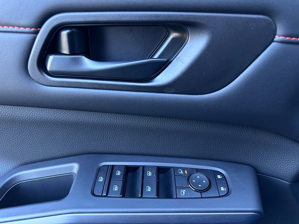 2026 Nissan Pathfinder Rock Creek W/ Captains Chairs Pkg San Clemente CA