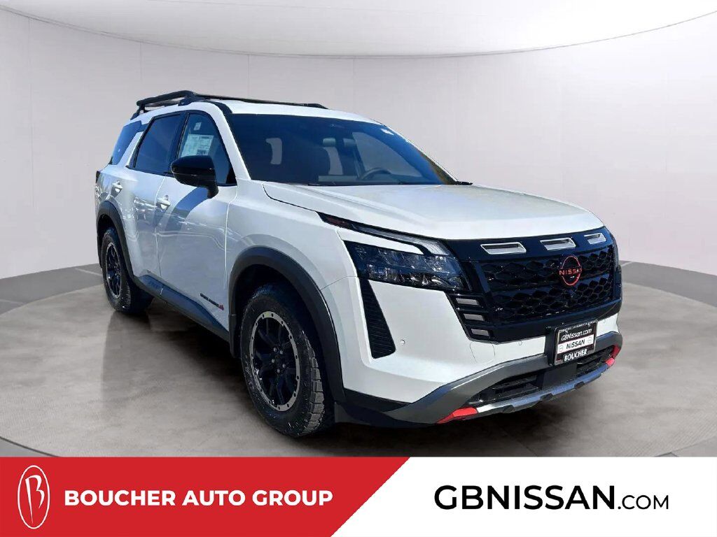 2026 Nissan Pathfinder Rock Creek W/ Captains Chairs Pkg
