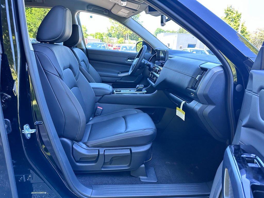 2026 Nissan Pathfinder SL San Clemente CA