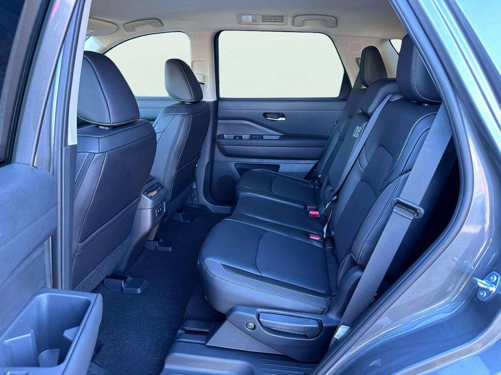 2026 Nissan Pathfinder SL San Clemente CA