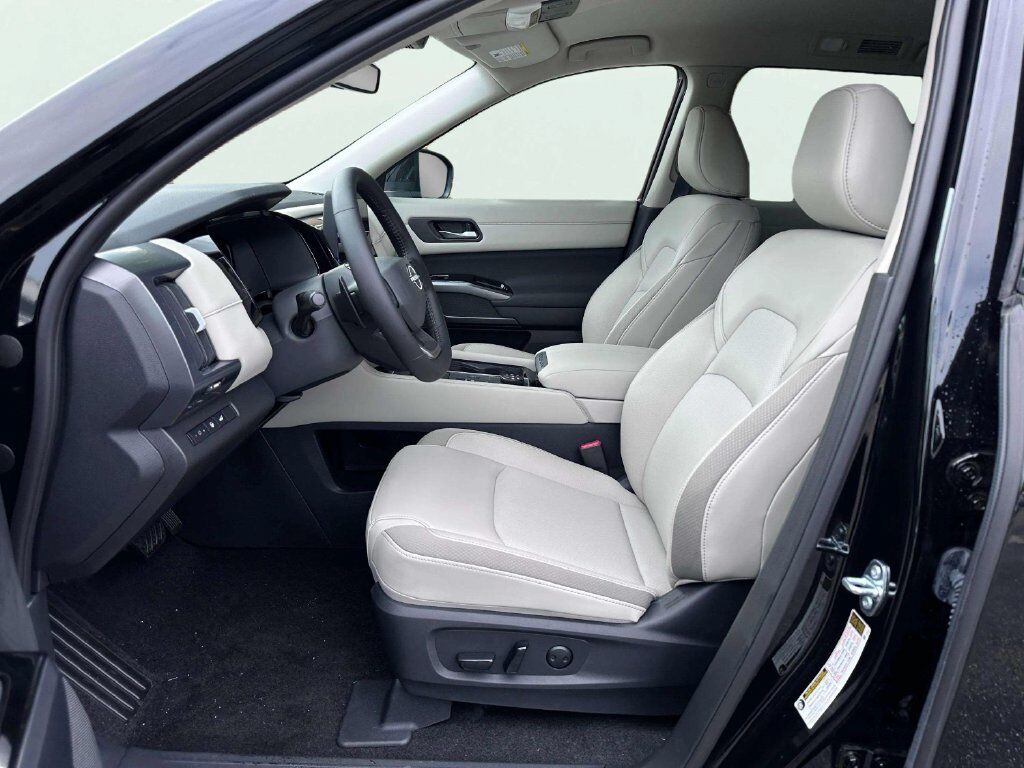 2026 Nissan Pathfinder SL San Clemente CA