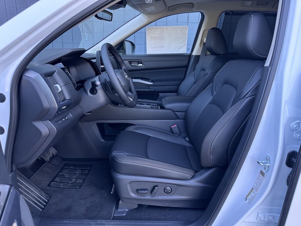 2026 Nissan Pathfinder SL San Clemente CA