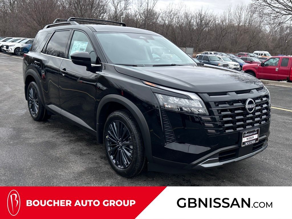 2026 Nissan Pathfinder SL