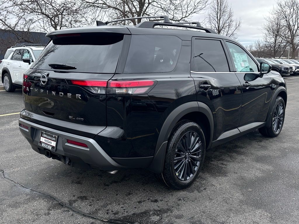 2026 Nissan Pathfinder SL