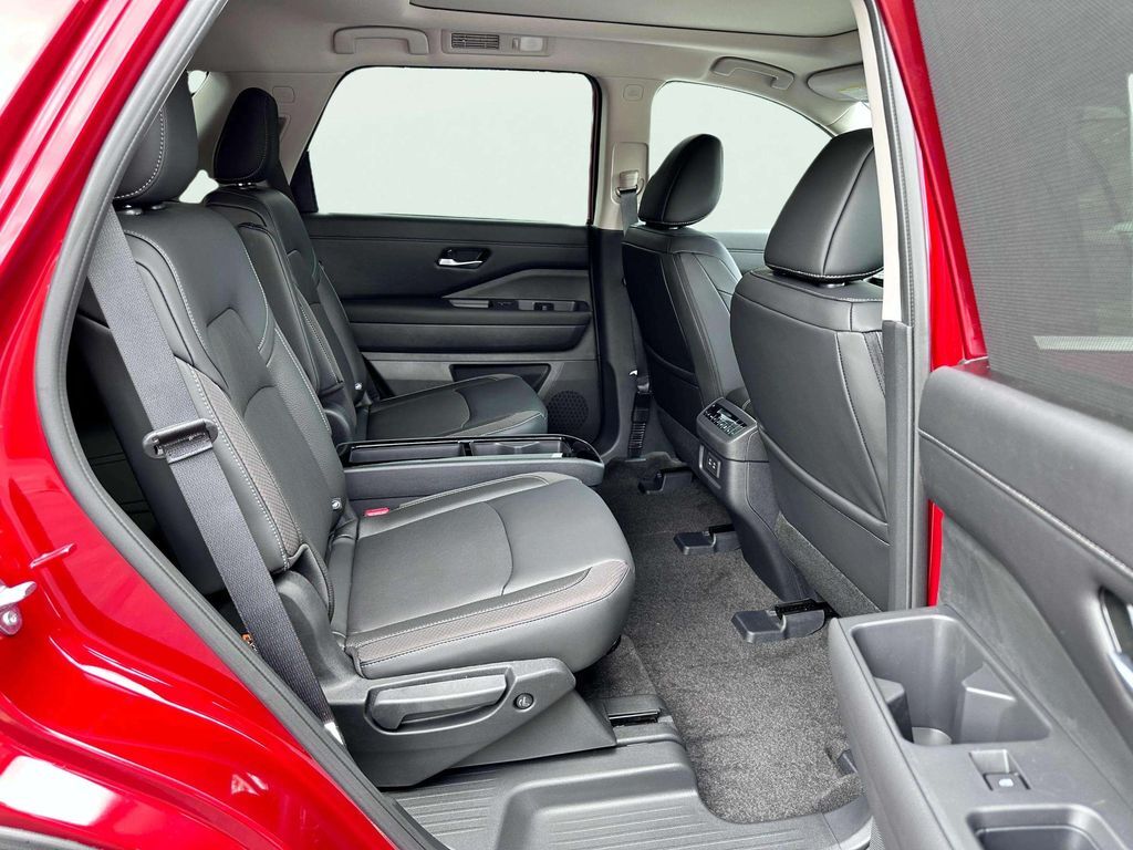 2026 Nissan Pathfinder SL San Clemente CA