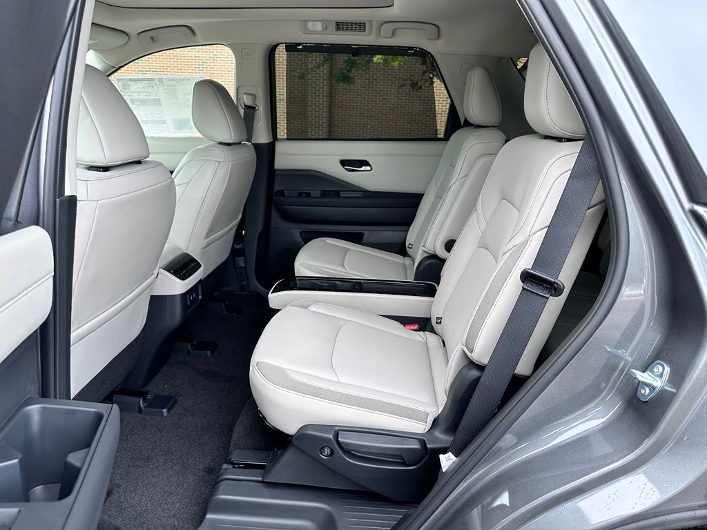 2026 Nissan Pathfinder SL San Clemente CA