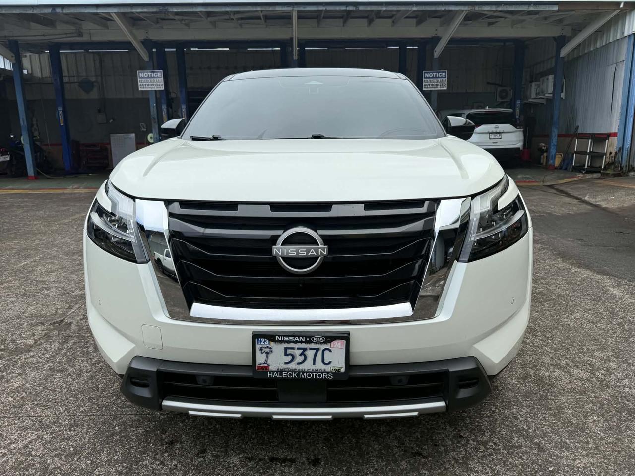 2023 Nissan Pathfinder SL Pago Pago 2023 Nissan Pathfinder SL Pago Pago