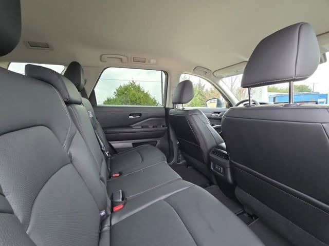 2026 Nissan Pathfinder SL Rockwall TX