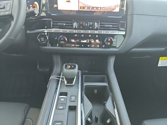 2026 Nissan Pathfinder SL Rockwall TX